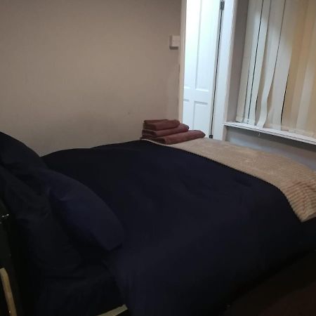 Double Ensuite Room In The Heart Of Preston Centre Престън Екстериор снимка